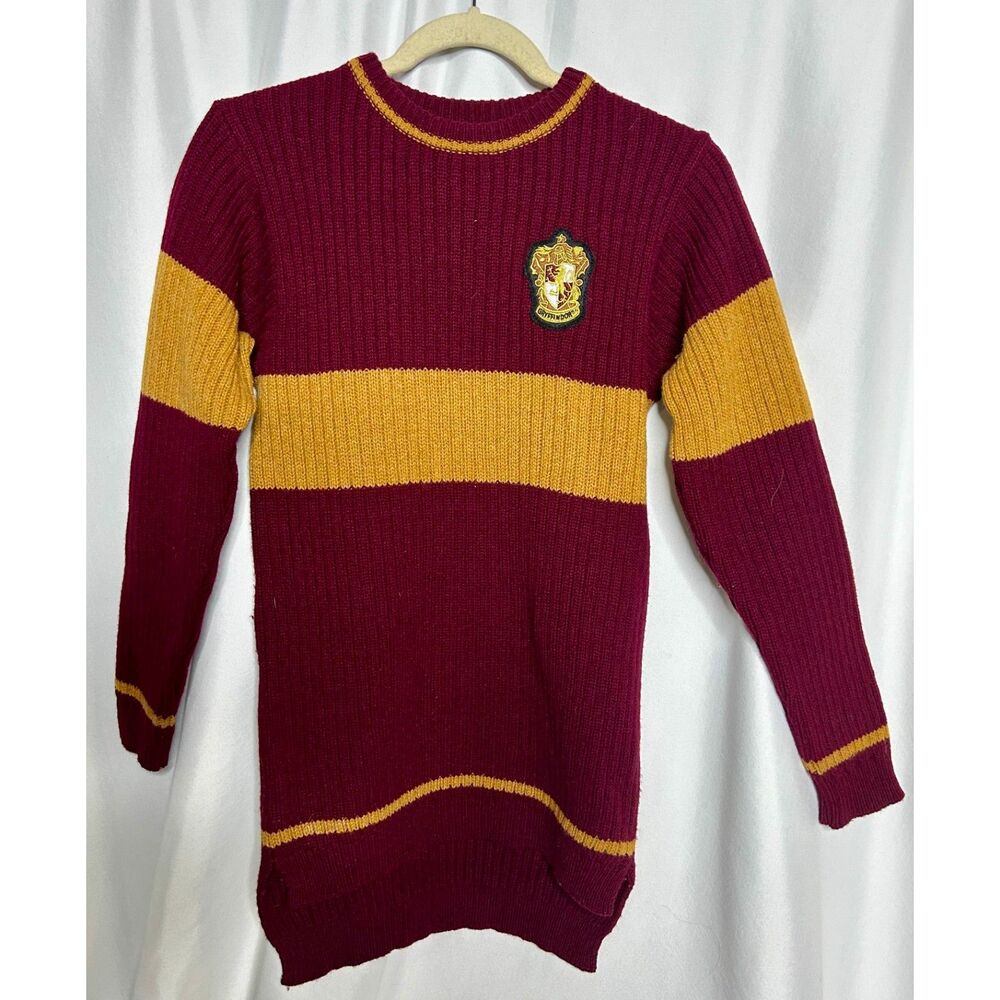 Universal Studios Women's Harry Potter Gryffindor Quidditch Sweater Size Small